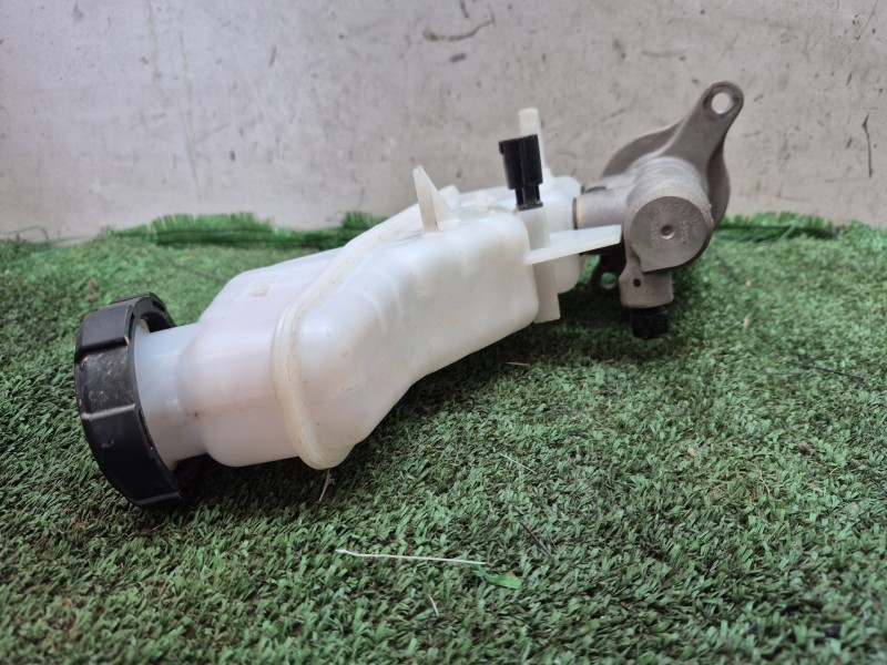 Recambio de bomba freno para hyundai kona (os, ose, osi) 1.0 t-gdi referencia OEM IAM   