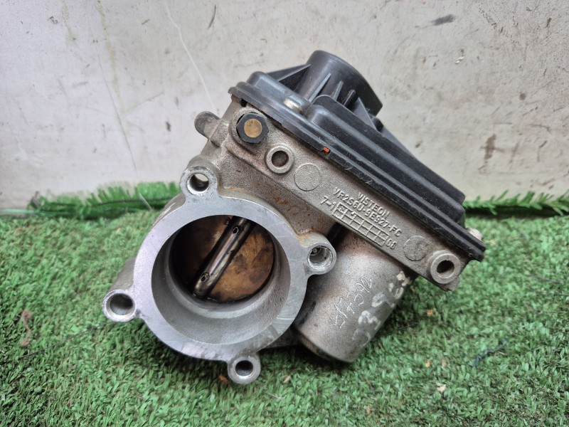 Recambio de caja mariposa para ford fiesta v (jh_, jd_) 1.6 16v referencia OEM IAM   