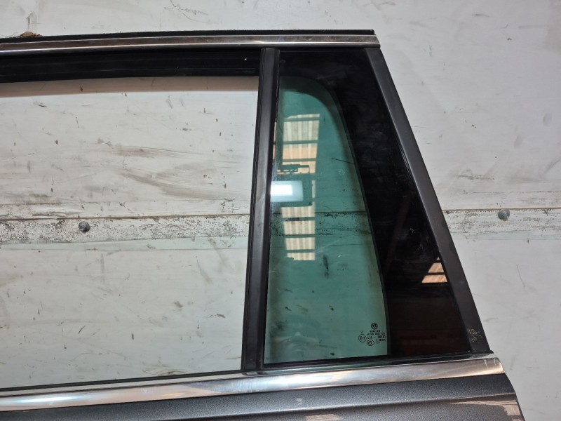 Recambio de puerta trasera izquierda para volkswagen tiguan (ad1, ax1) 1.5 tsi referencia OEM IAM   