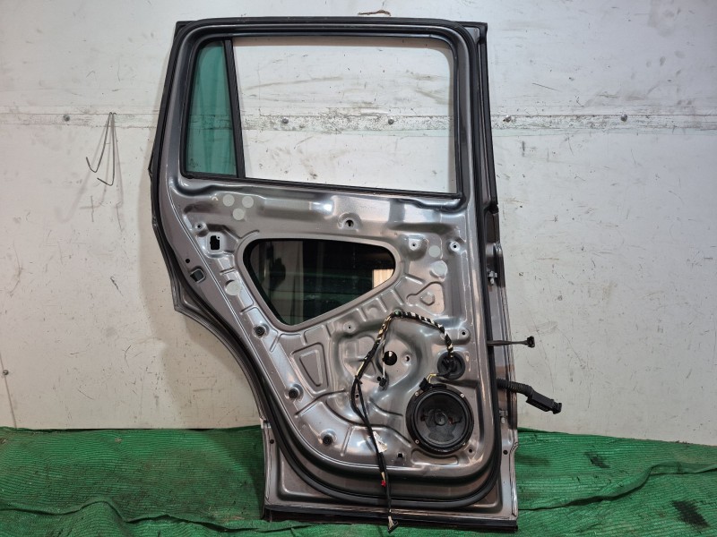 Recambio de puerta trasera izquierda para volkswagen tiguan (ad1, ax1) 1.5 tsi referencia OEM IAM   