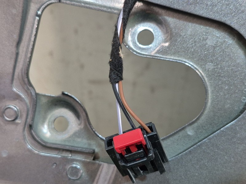 Recambio de porton trasero para volkswagen tiguan (ad1, ax1) 1.5 tsi referencia OEM IAM   