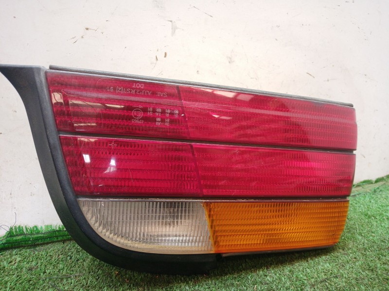 Recambio de piloto trasero izquierdo para bmw 3 coupé (e36) 318 is referencia OEM IAM 29540102 29540102 29540102