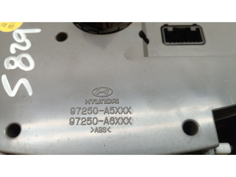 Recambio de mando calefaccion / aire acondicionado para hyundai i30 (gd) 1.4 referencia OEM IAM   