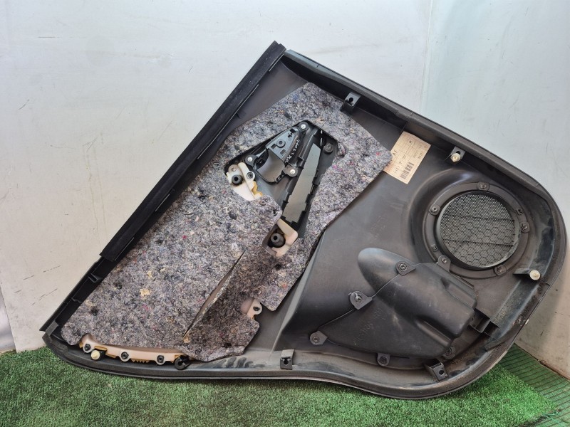 Recambio de guarnecido puerta trasera derecha para toyota rav 4 (a3) executive referencia OEM IAM   