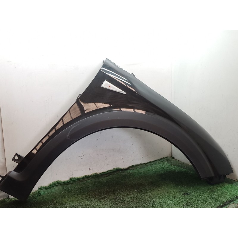 Recambio de aleta delantera derecha para renault grand scénic ii (jm0/1_) 1.9 dci (jm14) referencia OEM IAM   