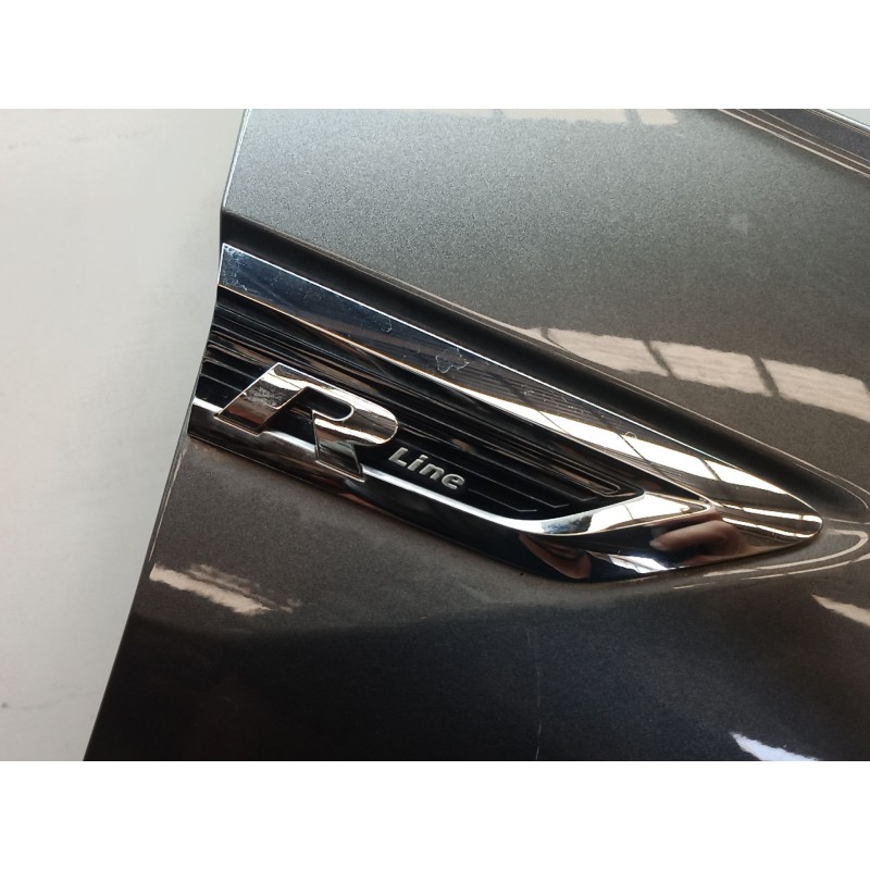 Recambio de aleta delantera derecha para volkswagen tiguan (ad1, ax1) 1.5 tsi referencia OEM IAM   