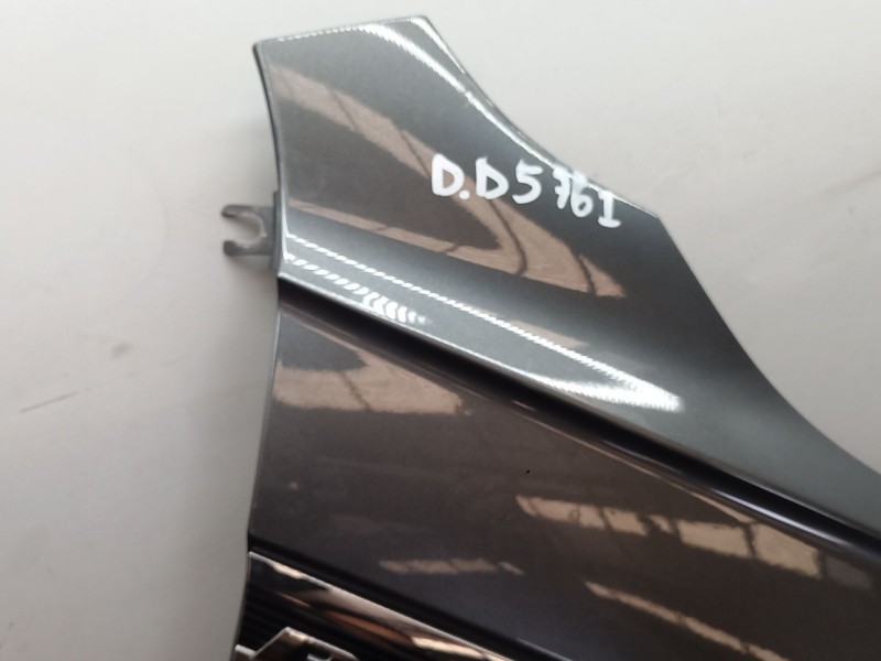 Recambio de aleta delantera derecha para volkswagen tiguan (ad1, ax1) 1.5 tsi referencia OEM IAM   