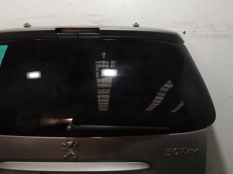 Recambio de porton trasero para peugeot 307 sw (3h) 1.6 16v referencia OEM IAM   