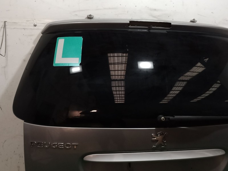 Recambio de porton trasero para peugeot 307 sw (3h) 1.6 16v referencia OEM IAM   