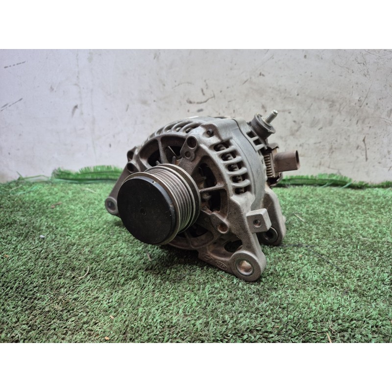 Recambio de alternador para kia cee´d (jd) 1.4 crdi 90 referencia OEM IAM   