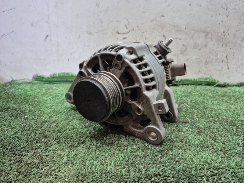 Recambio de alternador para kia cee´d (jd) 1.4 crdi 90 referencia OEM IAM   