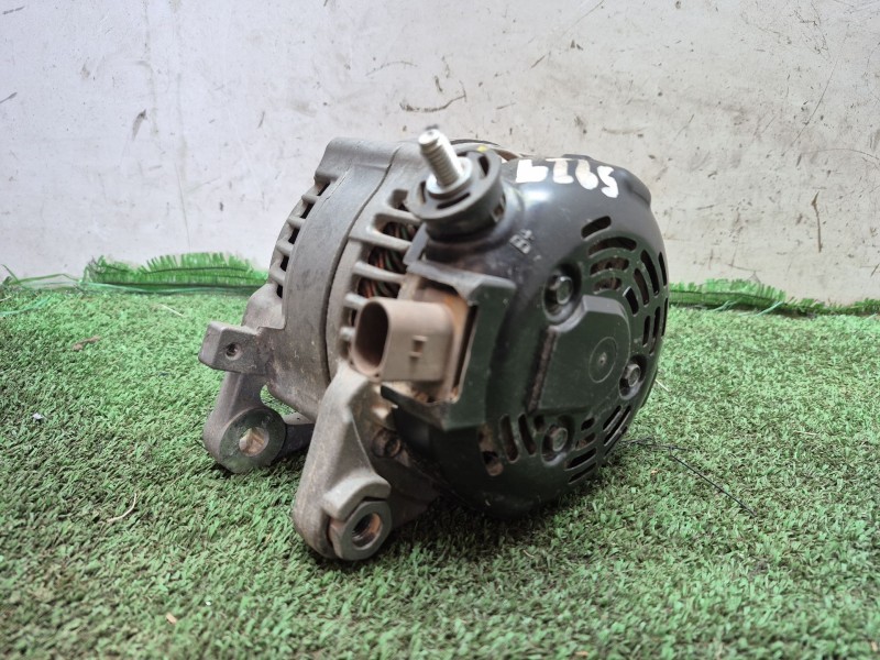 Recambio de alternador para kia cee´d (jd) 1.4 crdi 90 referencia OEM IAM   