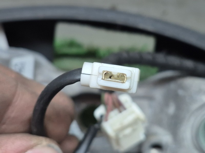 Recambio de volante para kia cee´d (jd) 1.4 crdi 90 referencia OEM IAM   