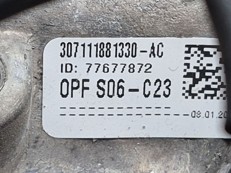 Recambio de volante para kia cee´d (jd) 1.4 crdi 90 referencia OEM IAM   