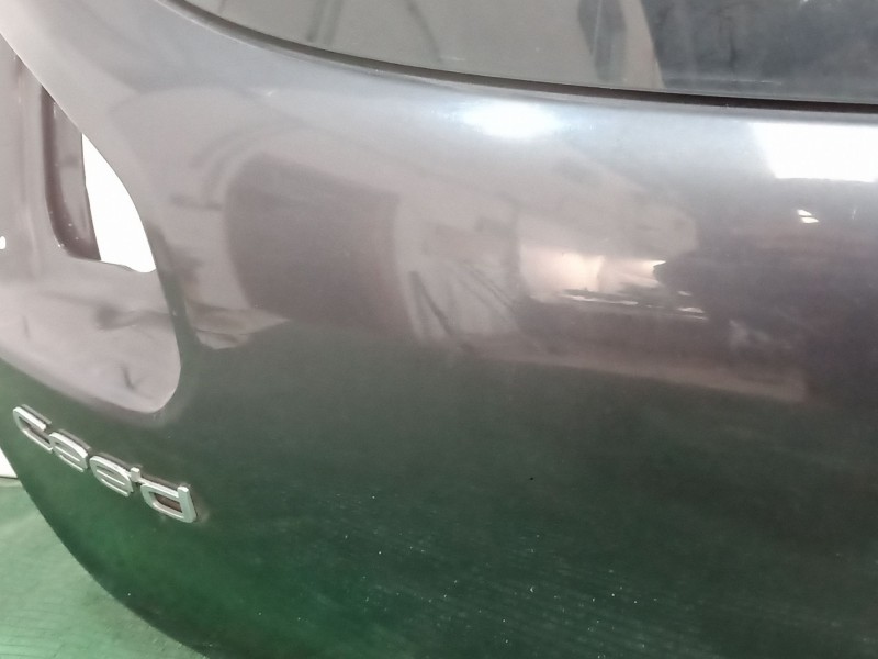 Recambio de porton trasero para kia cee´d (jd) 1.4 crdi 90 referencia OEM IAM   