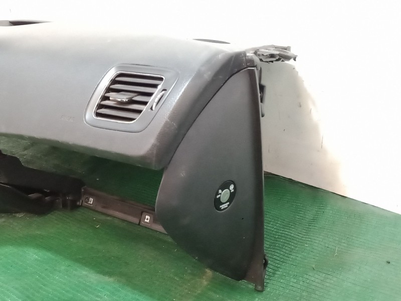 Recambio de salpicadero para kia cee´d (jd) 1.4 crdi 90 referencia OEM IAM   