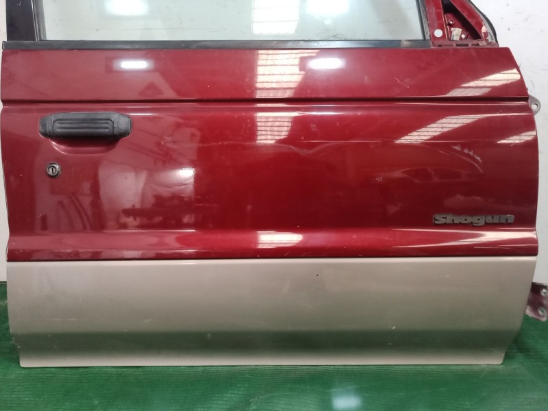 Recambio de puerta delantera derecha para mitsubishi montero (v60/v70) referencia OEM IAM    Recambio de puerta delantera derecha para mitsubishi montero (v60/v70) referencia OEM IAM