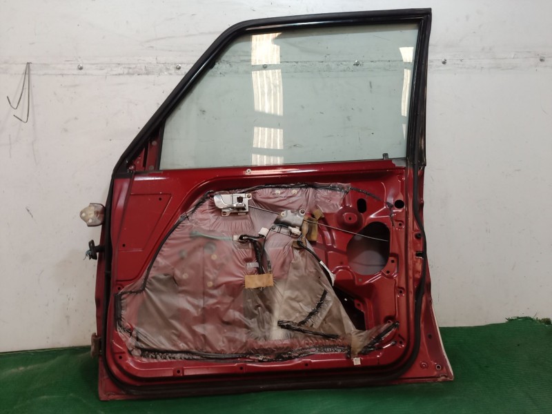 Recambio de puerta delantera derecha para mitsubishi montero (v60/v70) referencia OEM IAM    Recambio de puerta delantera derecha para mitsubishi montero (v60/v70) referencia OEM IAM