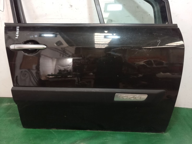 Recambio de puerta delantera derecha para renault grand scénic ii (jm0/1_) 1.9 dci (jm14) referencia OEM IAM   