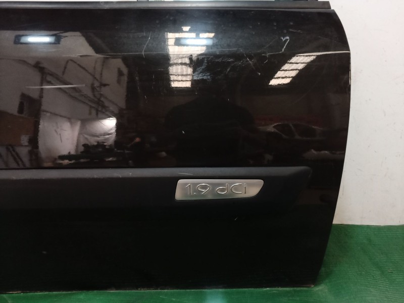 Recambio de puerta delantera derecha para renault grand scénic ii (jm0/1_) 1.9 dci (jm14) referencia OEM IAM   