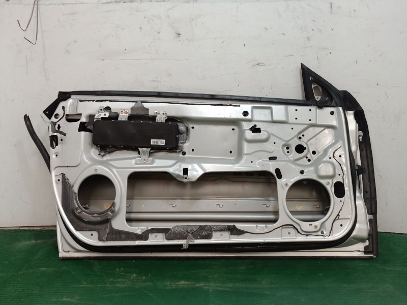 Recambio de puerta delantera izquierda para mercedes-benz clk (c209) clk 270 cdi (209.316) referencia OEM IAM   