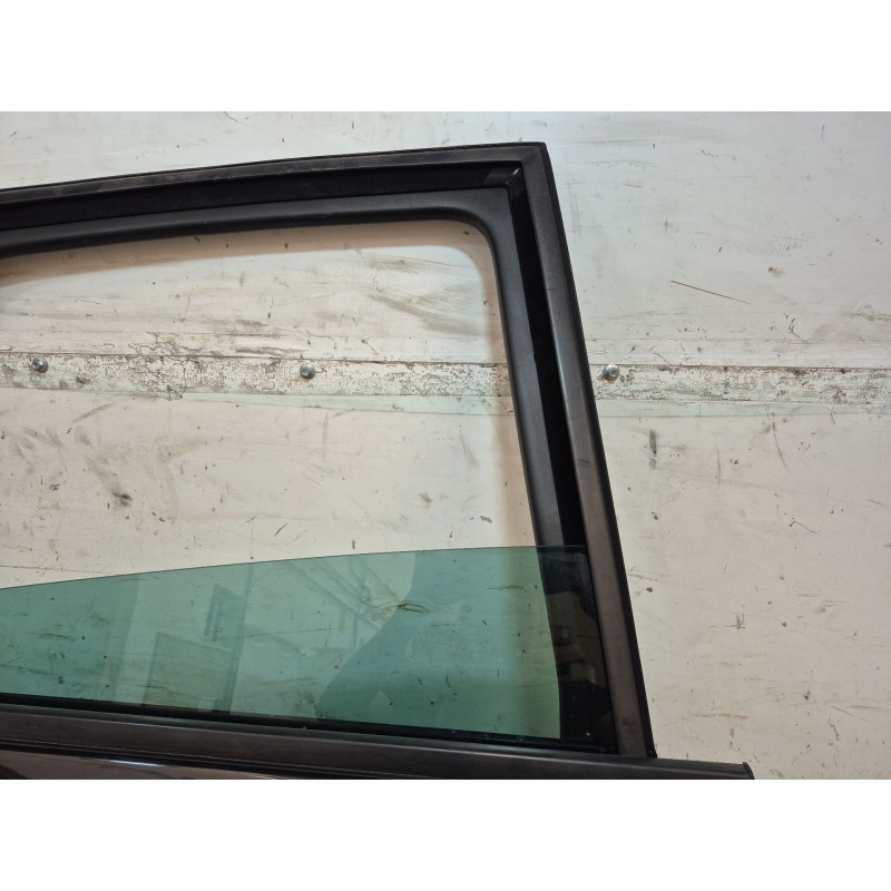 Recambio de puerta trasera derecha para renault grand scénic ii (jm0/1_) 1.9 dci (jm14) referencia OEM IAM   