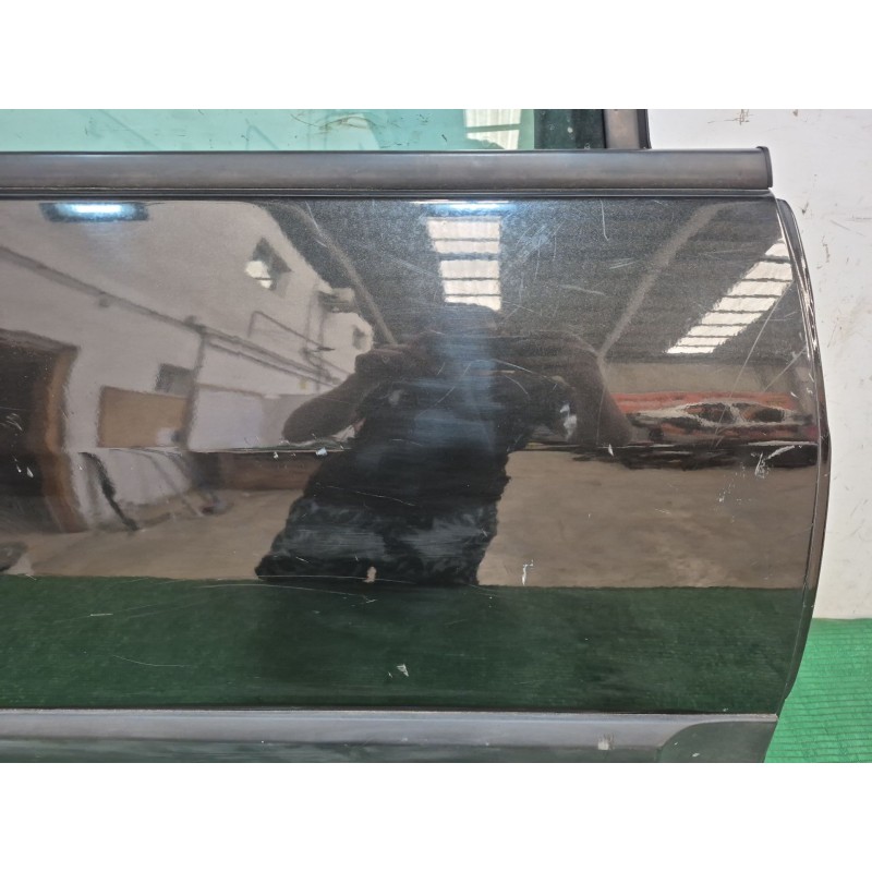 Recambio de puerta trasera derecha para renault grand scénic ii (jm0/1_) 1.9 dci (jm14) referencia OEM IAM   