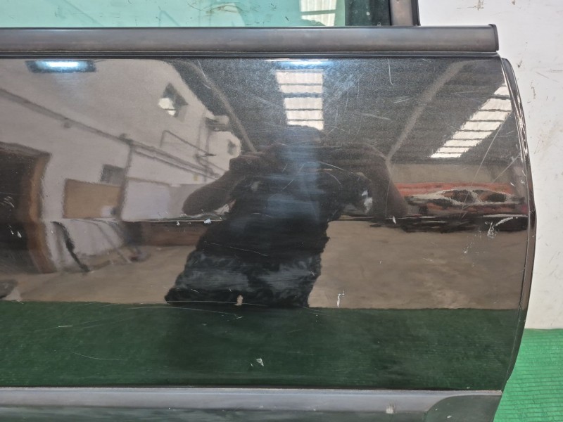 Recambio de puerta trasera derecha para renault grand scénic ii (jm0/1_) 1.9 dci (jm14) referencia OEM IAM   