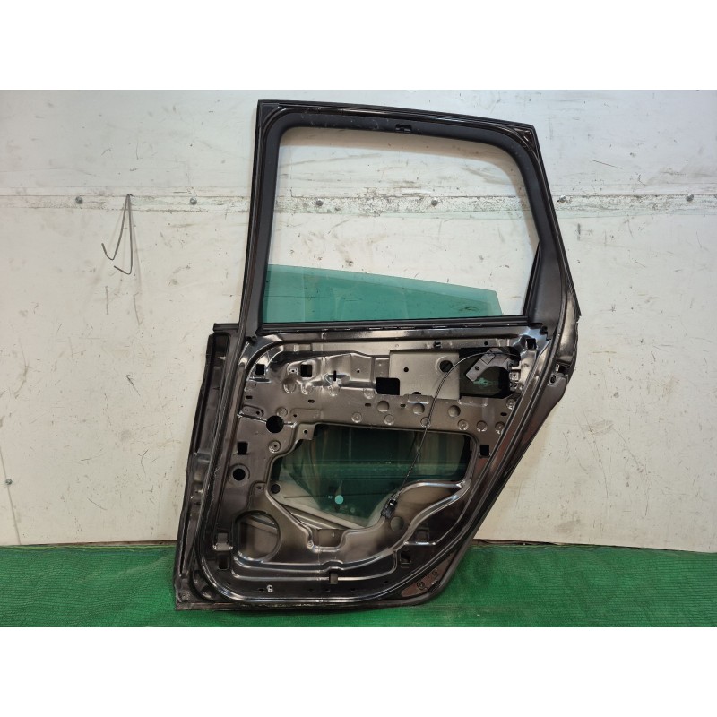 Recambio de puerta trasera derecha para renault grand scénic ii (jm0/1_) 1.9 dci (jm14) referencia OEM IAM   