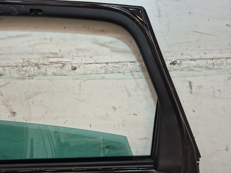 Recambio de puerta trasera derecha para renault grand scénic ii (jm0/1_) 1.9 dci (jm14) referencia OEM IAM   