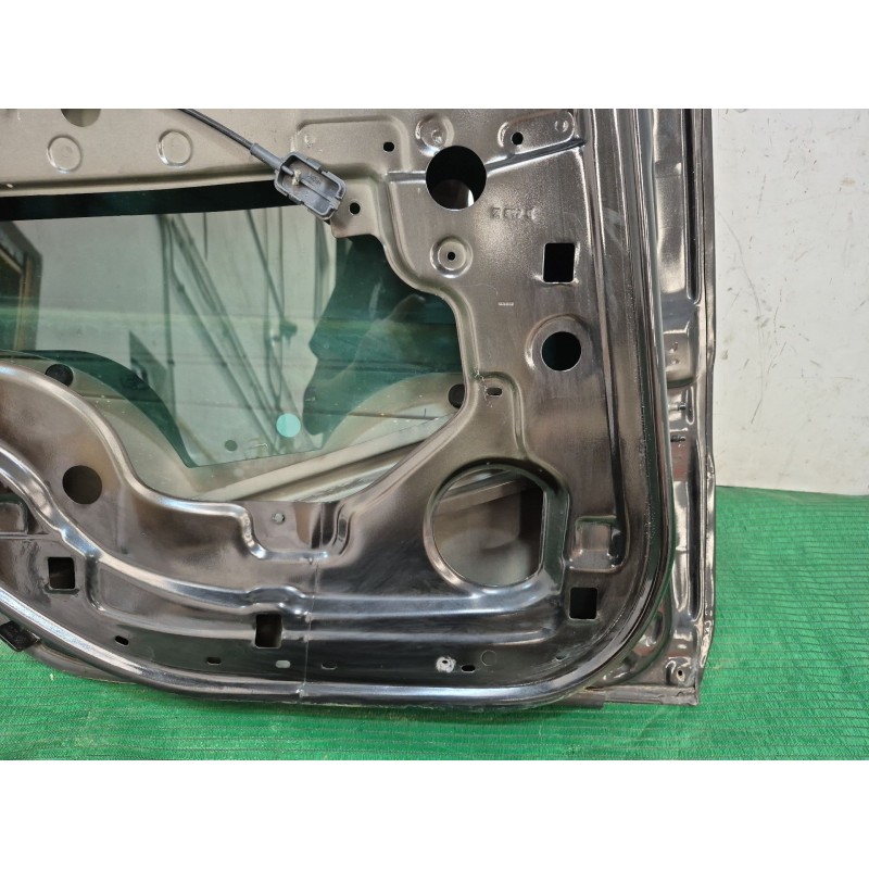 Recambio de puerta trasera izquierda para renault grand scénic ii (jm0/1_) 1.9 dci (jm14) referencia OEM IAM   