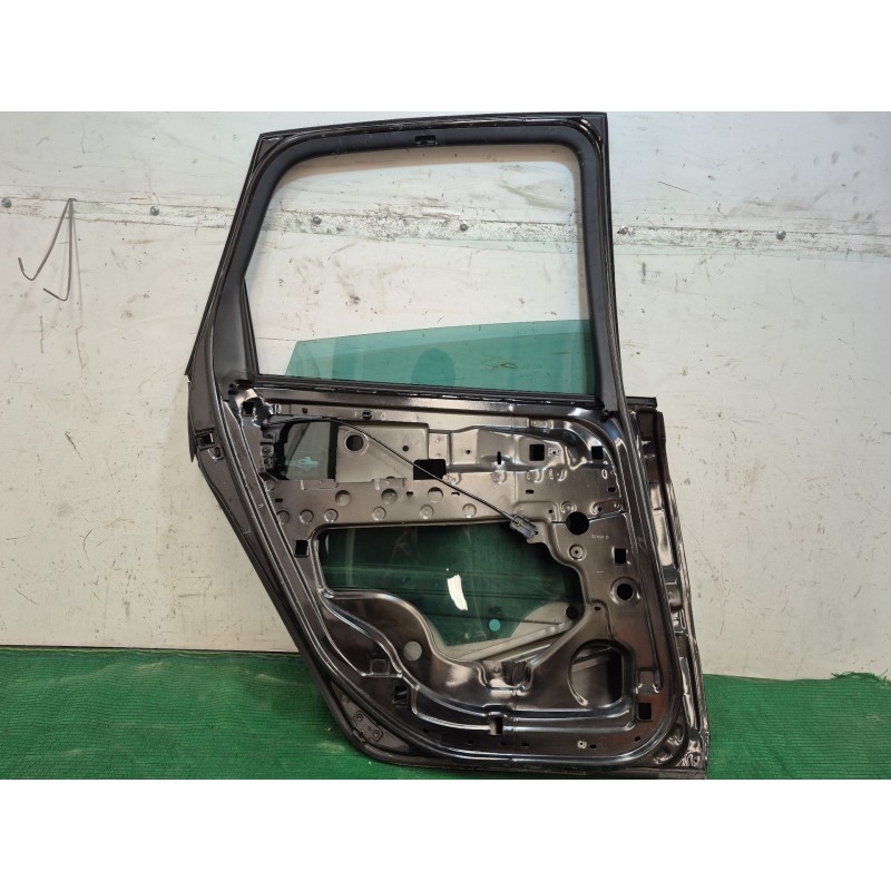 Recambio de puerta trasera izquierda para renault grand scénic ii (jm0/1_) 1.9 dci (jm14) referencia OEM IAM   
