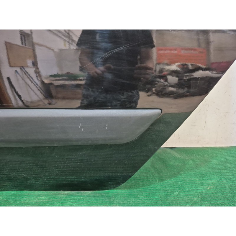 Recambio de puerta trasera izquierda para renault grand scénic ii (jm0/1_) 1.9 dci (jm14) referencia OEM IAM   