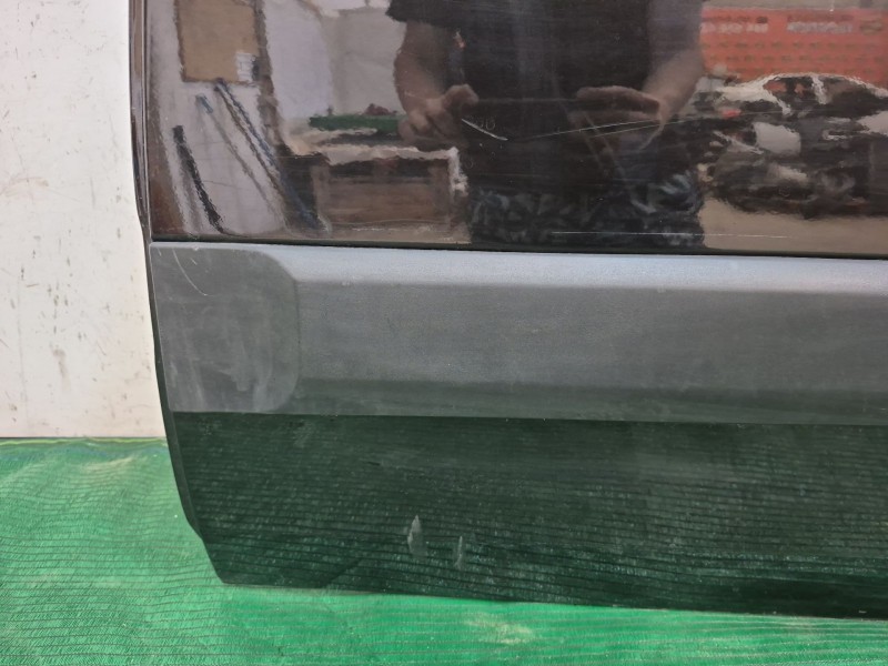 Recambio de puerta trasera izquierda para renault grand scénic ii (jm0/1_) 1.9 dci (jm14) referencia OEM IAM   