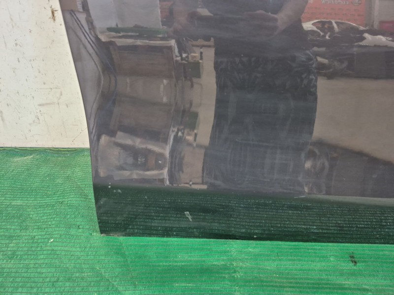 Recambio de puerta delantera derecha para kia cee´d (jd) 1.4 crdi 90 referencia OEM IAM   