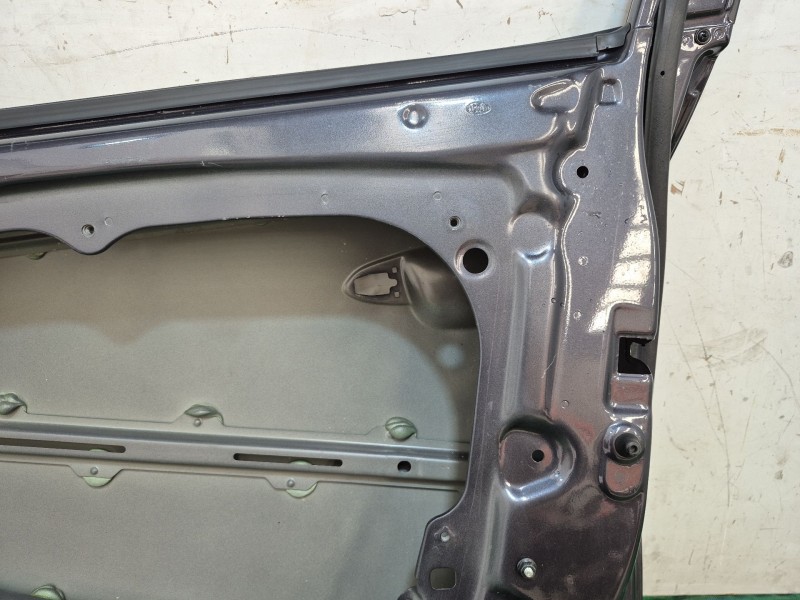 Recambio de puerta delantera derecha para kia cee´d (jd) 1.4 crdi 90 referencia OEM IAM   