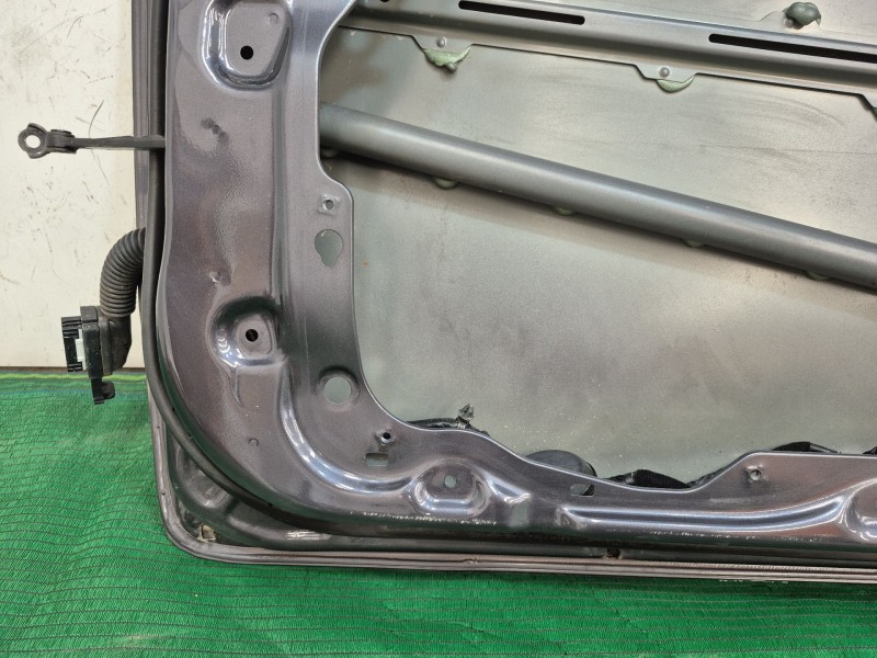 Recambio de puerta delantera derecha para kia cee´d (jd) 1.4 crdi 90 referencia OEM IAM   