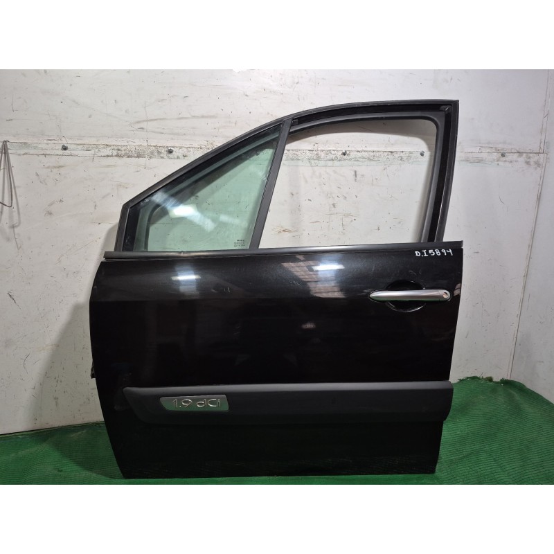 Recambio de puerta delantera izquierda para renault grand scénic ii (jm0/1_) 1.9 dci (jm14) referencia OEM IAM   
