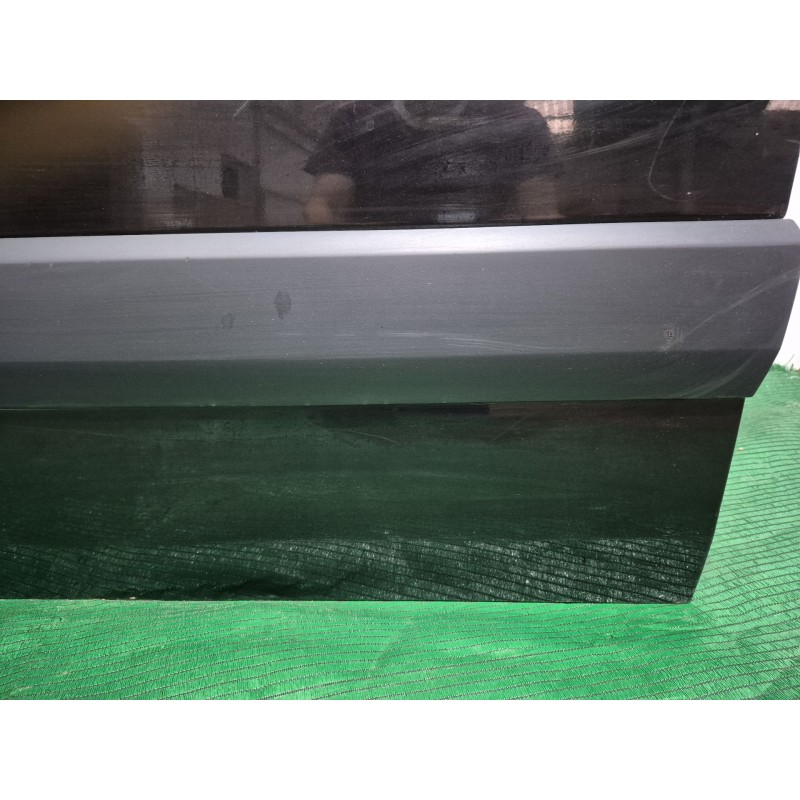 Recambio de puerta delantera izquierda para renault grand scénic ii (jm0/1_) 1.9 dci (jm14) referencia OEM IAM   