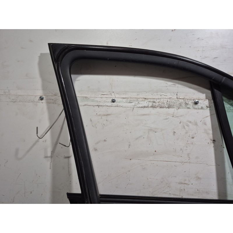 Recambio de puerta delantera izquierda para renault grand scénic ii (jm0/1_) 1.9 dci (jm14) referencia OEM IAM   