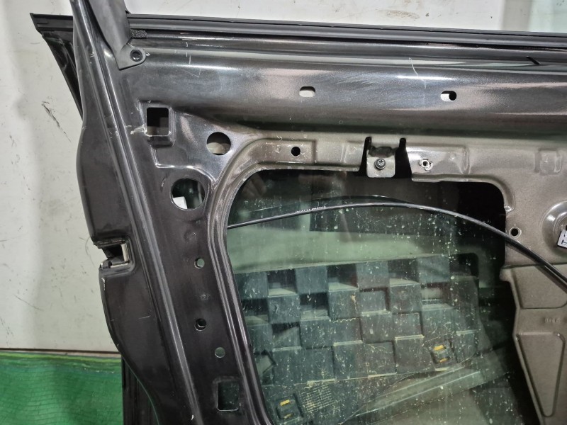 Recambio de puerta delantera izquierda para renault grand scénic ii (jm0/1_) 1.9 dci (jm14) referencia OEM IAM   