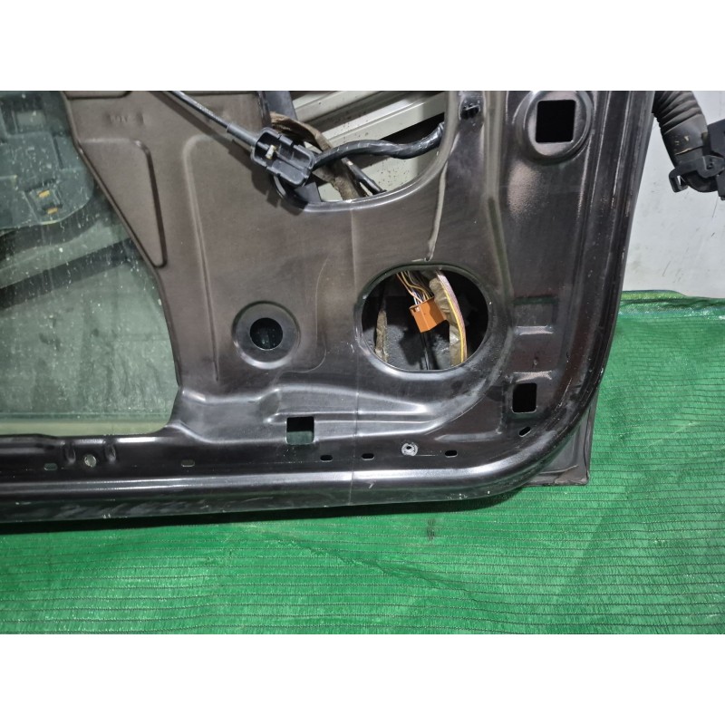 Recambio de puerta delantera izquierda para renault grand scénic ii (jm0/1_) 1.9 dci (jm14) referencia OEM IAM   