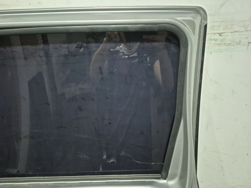 Recambio de puerta trasera derecha para peugeot 307 (3a/c) 1.4 referencia OEM IAM    Recambio de puerta trasera derecha para peugeot 307 (3a/c) 1.4 referencia OEM IAM