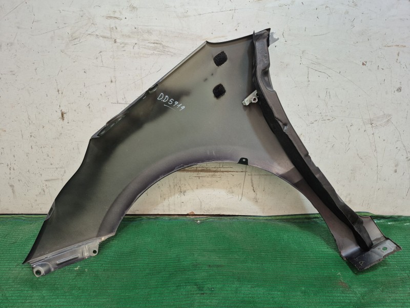 Recambio de aleta delantera derecha para kia cee´d (jd) 1.4 crdi 90 referencia OEM IAM   