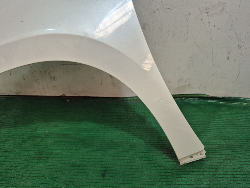 Recambio de aleta delantera izquierda para peugeot 2008 i (cu_) 1.6 hdi referencia OEM IAM   