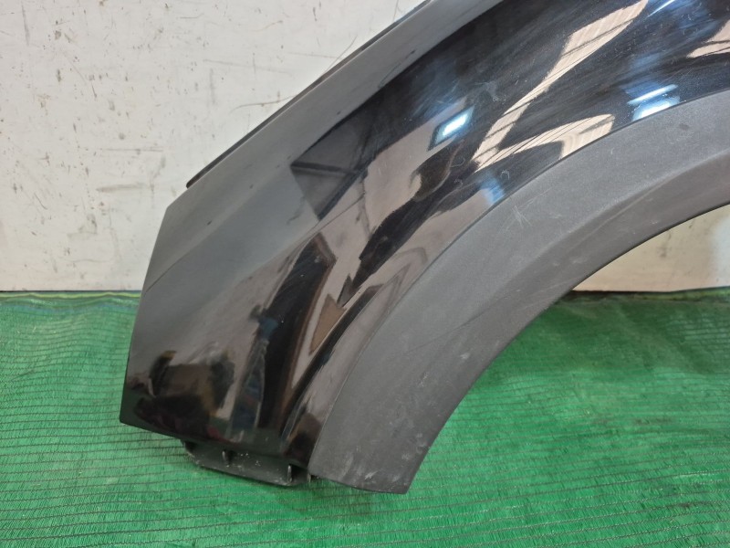 Recambio de aleta delantera izquierda para renault grand scénic ii (jm0/1_) 1.9 dci (jm14) referencia OEM IAM   