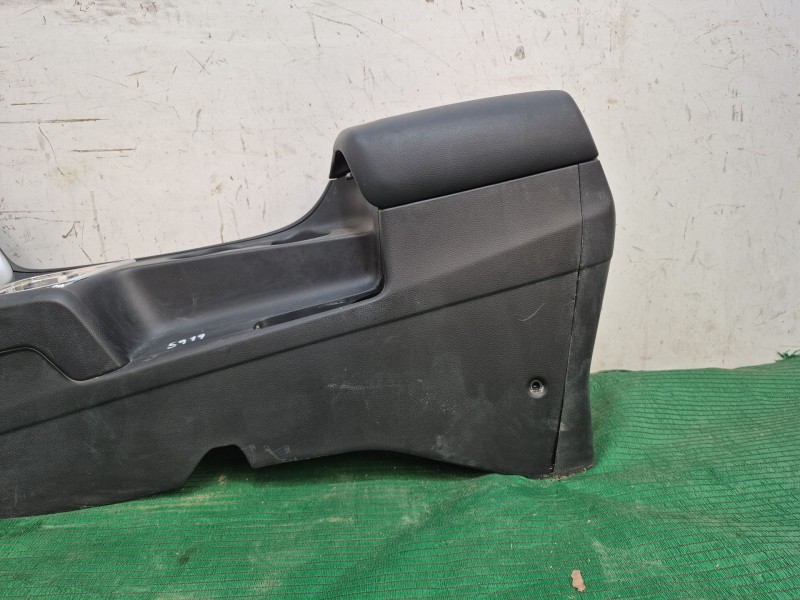 Recambio de consola central trasera para kia cee´d (jd) 1.4 crdi 90 referencia OEM IAM   