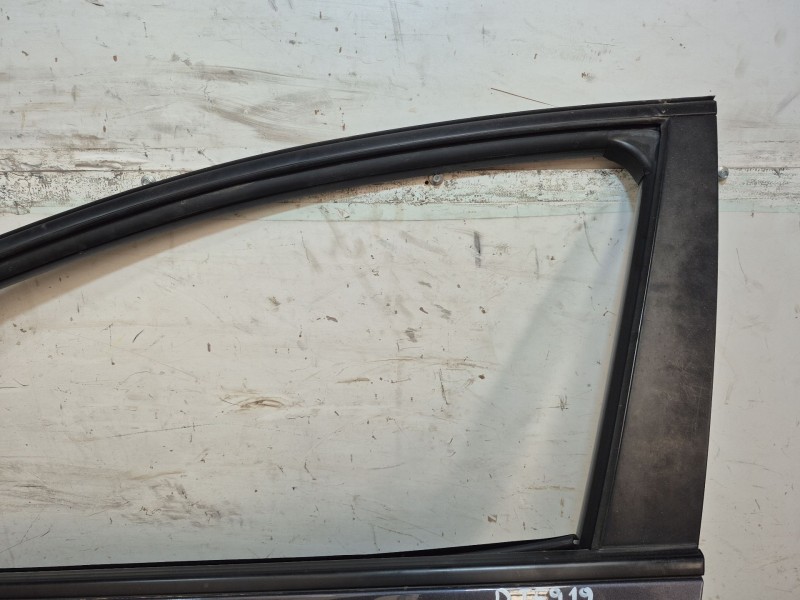 Recambio de puerta delantera izquierda para kia cee´d (jd) 1.4 crdi 90 referencia OEM IAM   