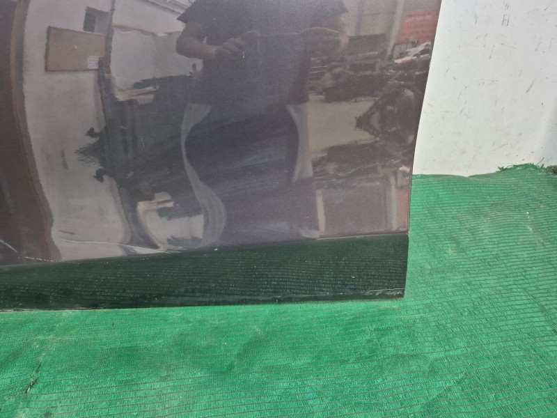 Recambio de puerta delantera izquierda para kia cee´d (jd) 1.4 crdi 90 referencia OEM IAM   