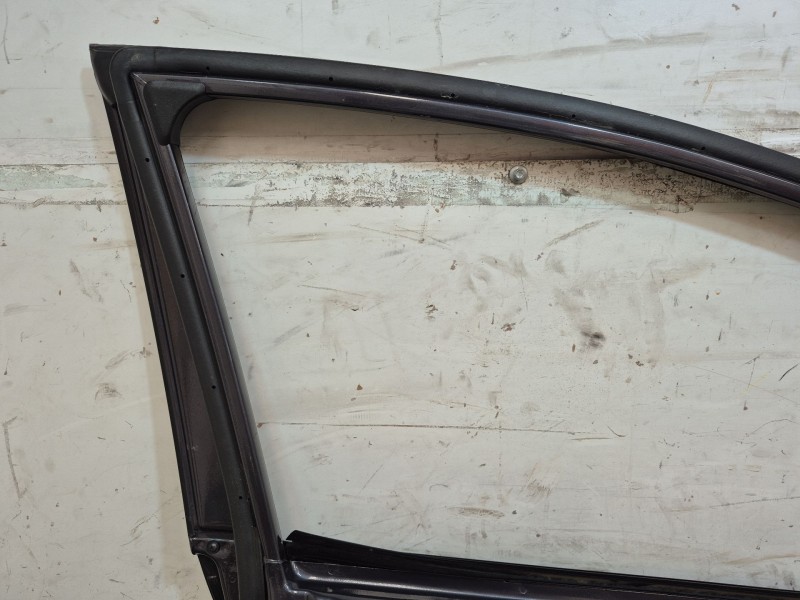 Recambio de puerta delantera izquierda para kia cee´d (jd) 1.4 crdi 90 referencia OEM IAM   